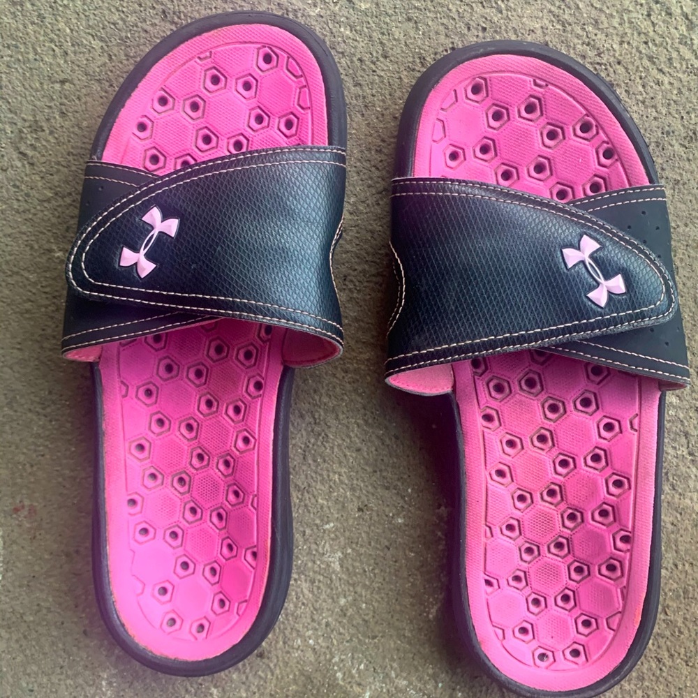 Under armour slides